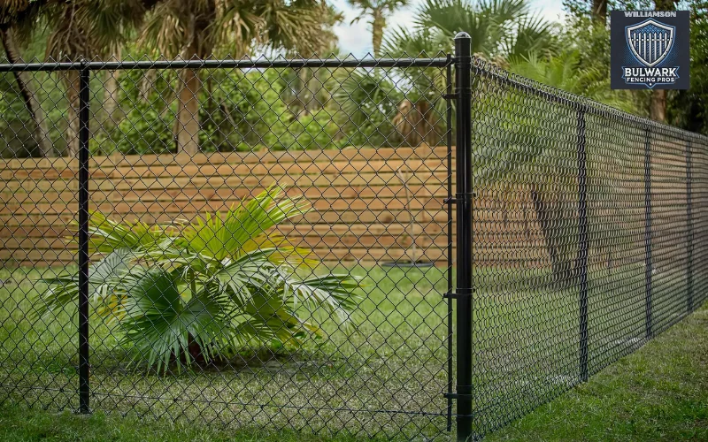 Chain Link Fence - Williamson Bulwark Fencing Pros